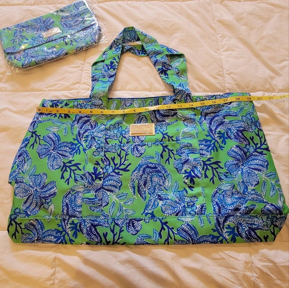 Lilly Pulitzer Pool Tote with Pouch in Cabana Green Keepin it Reel NWT
